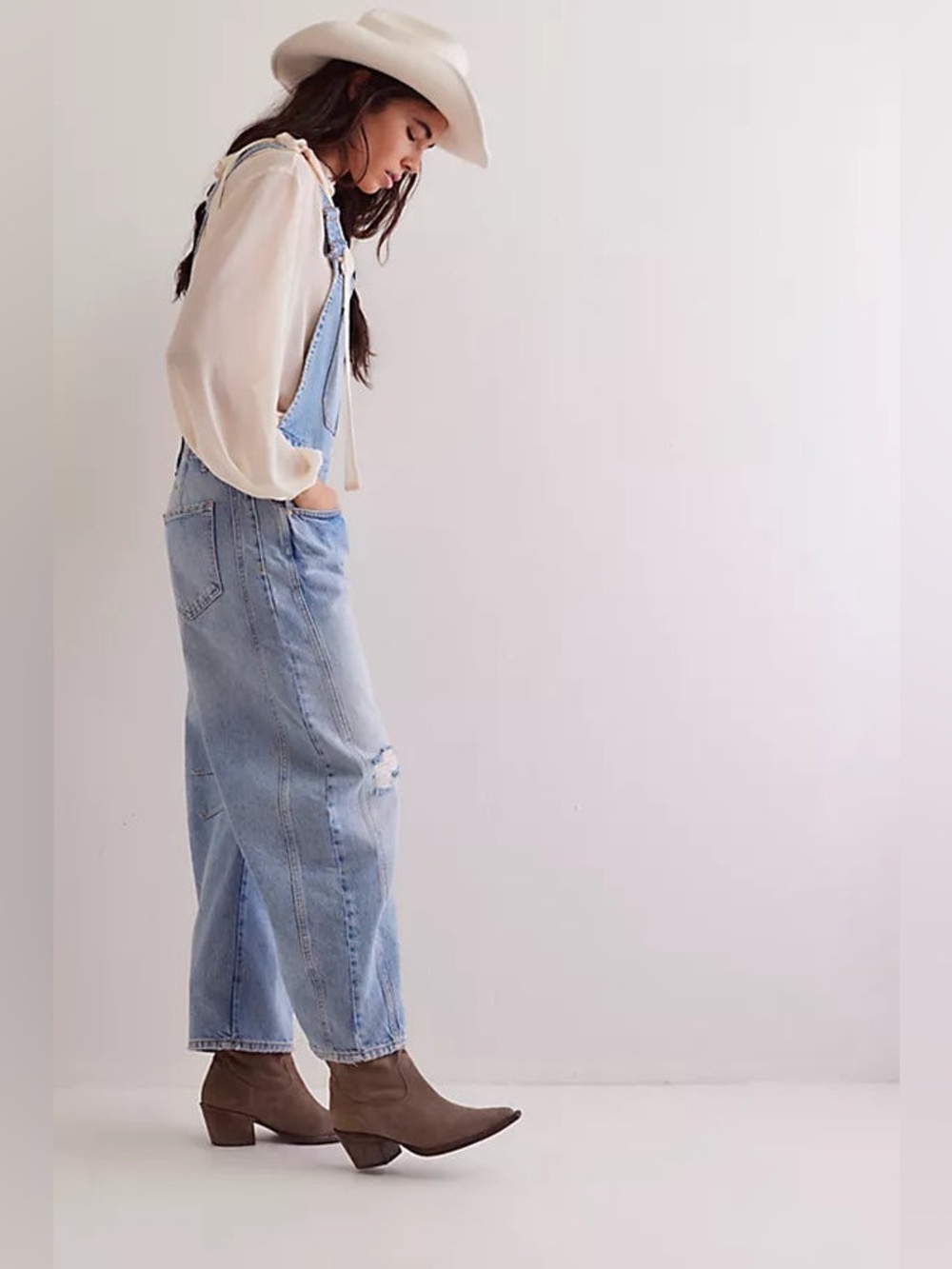 NWOT FREE PEOPLE WE THE FREE Good Luck Barrel Overalls | Going Steady MSRP $148 - Picture 4 of 13